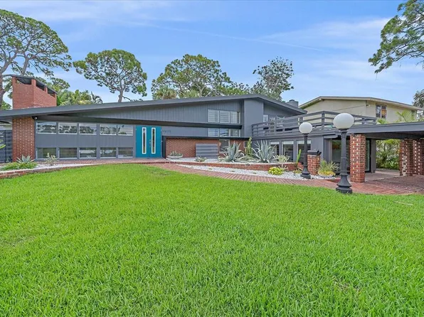 4610 Cypress Way S, Saint Petersburg, FL 33705