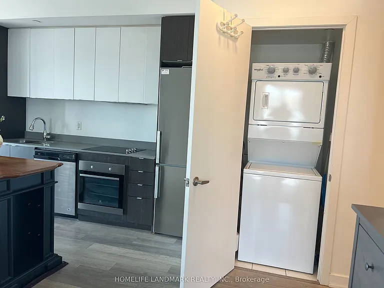 5220 Dundas St #D414 — Photo 17
