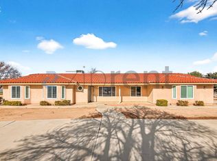 15380 Mission St, Hesperia, CA 92345