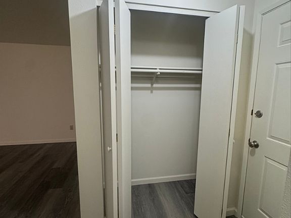 4th image of 120-216 N Miller St #214