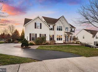 501 Cory Ln, Aston, PA 19014