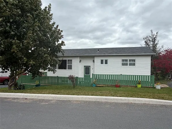 4 Rectory Avenue, Spaniard's Bay, NL A0A3X0