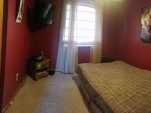 5th image of 73 Parkview Dr