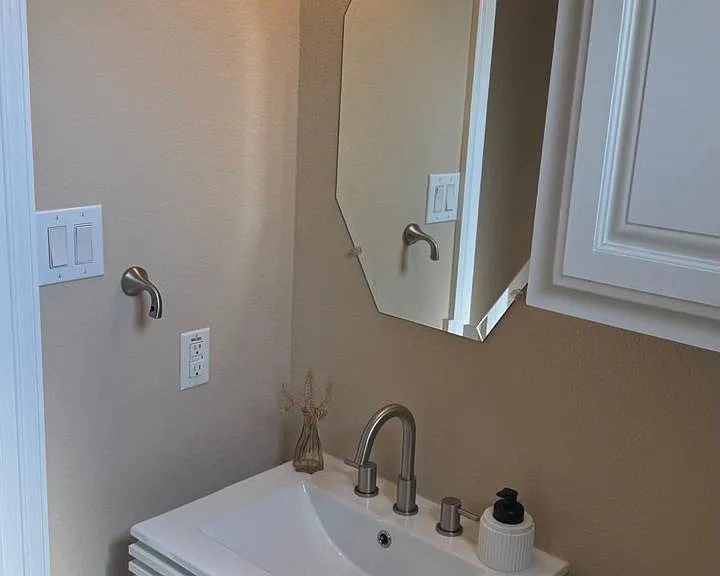 2814 Polk St — Photo 5