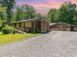 6101 Shellenbarger Rd, Hale, MI 48739