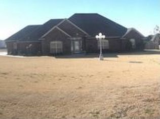 6807 NE Watts Rd, Elgin, OK 73538