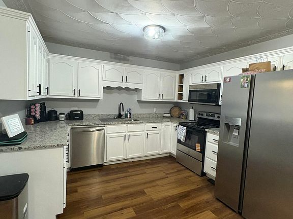4th image of 103 Comanche Ct