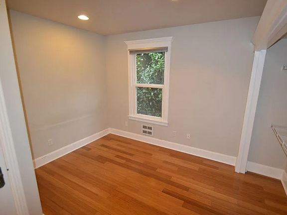 3rd image of 420 Highland Dr #2