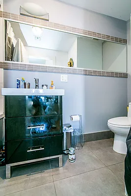 Rented by Nooklyn NYC LLC | media 25