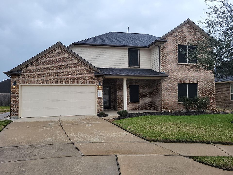 1st image of 3530 Cambridge Falls Dr