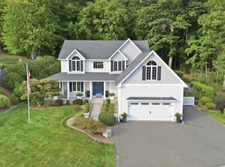 48 Scenic Rd, Westfield, MA 01085