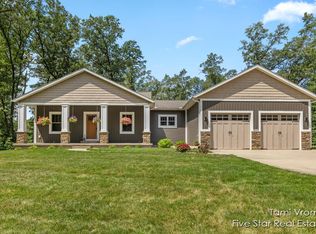 3075 S Hilton Park Rd, fruitport, MI 49415