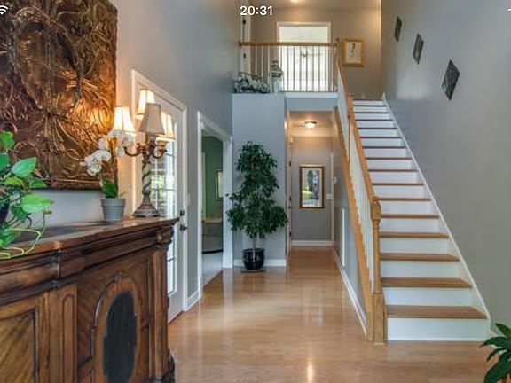 4th image of 6621 Valleypark Dr
