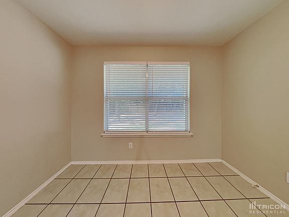 5th image of 10465 Bear Creek Trl