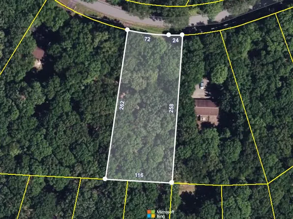 117 Evergreen Ct, Hawley, PA 18428