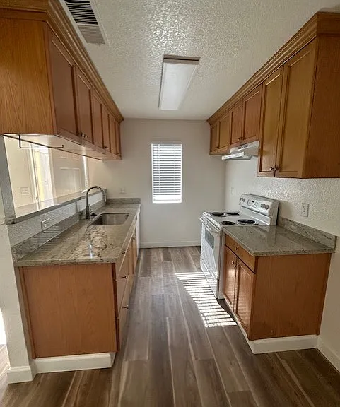 1819 S Cherokee Ln #61 — Photo 4