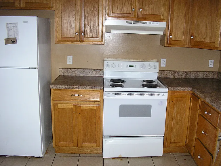 506 Clark St #B — Photo 4