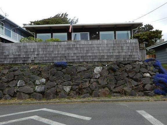 2nd image of 3800 NW Jetty Ave
