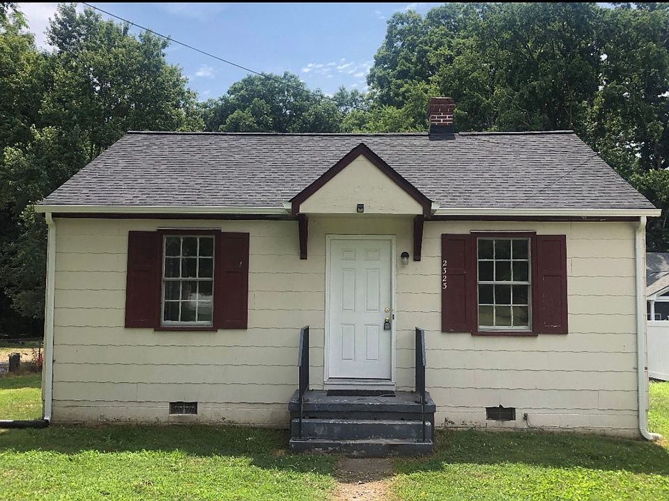 1st image of 2323 Heath Ave