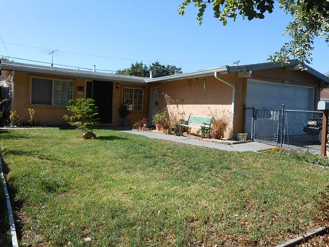 1st image of 1491 Mount Whitney Dr