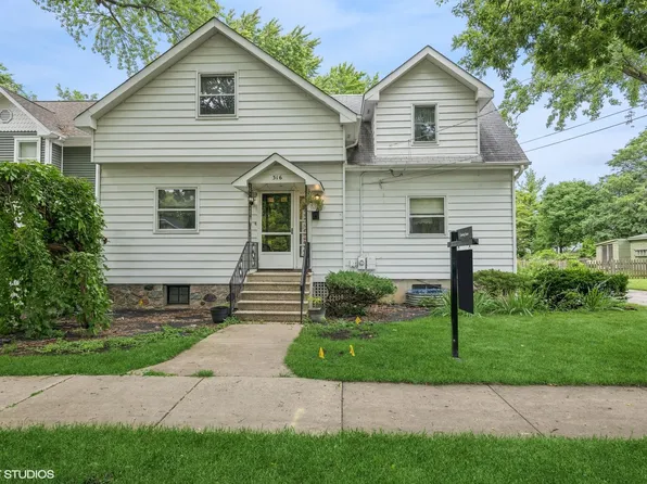 316 W Lake St, Barrington, IL 60010