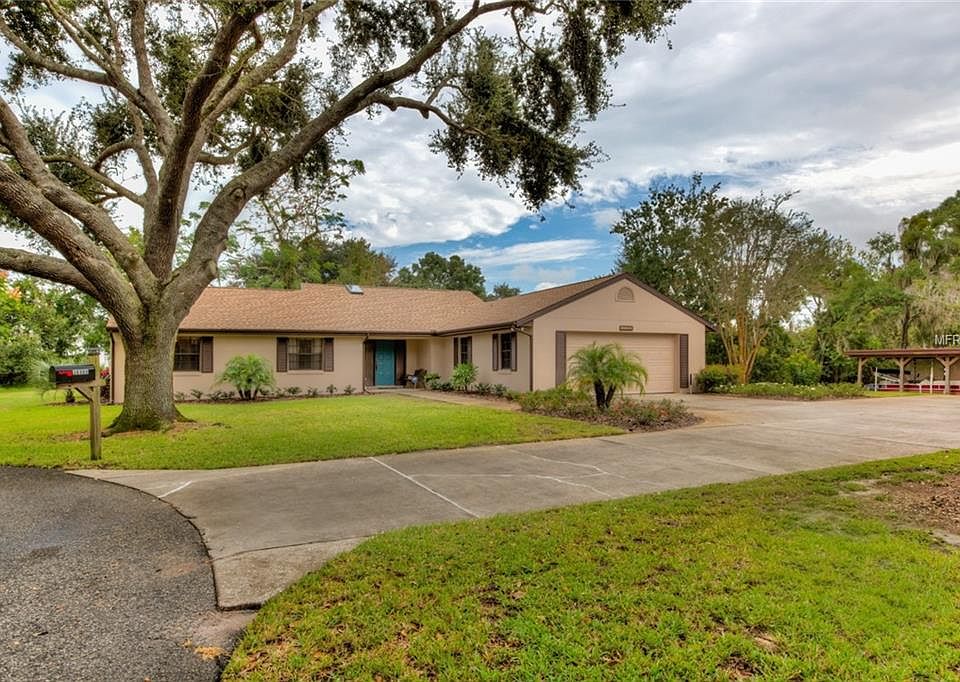 1st image of 30900 Circle Dr