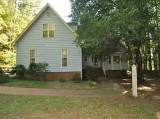 605 Misty Isle Pl, Raleigh, NC 27615