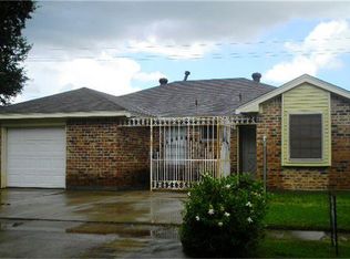 5015 Parkland St, Pasadena, TX 77504