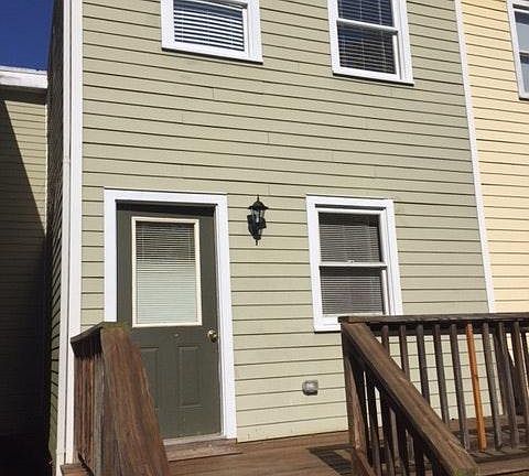 3rd image of 821 N 26th St