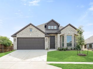 210 Shawnee Trl, Alvarado, TX 76009