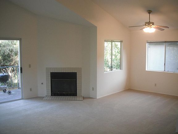 3rd image of 11263 Avenida De Los Lobos Unit G