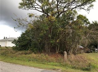 3300 Pinetree St, Port Charlotte, FL 33952