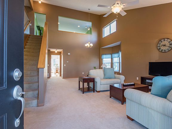 4th image of 7183 Winterbek Ave