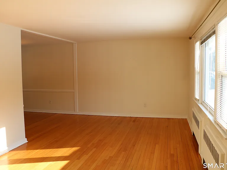 69 Rentell Rd — Photo 11
