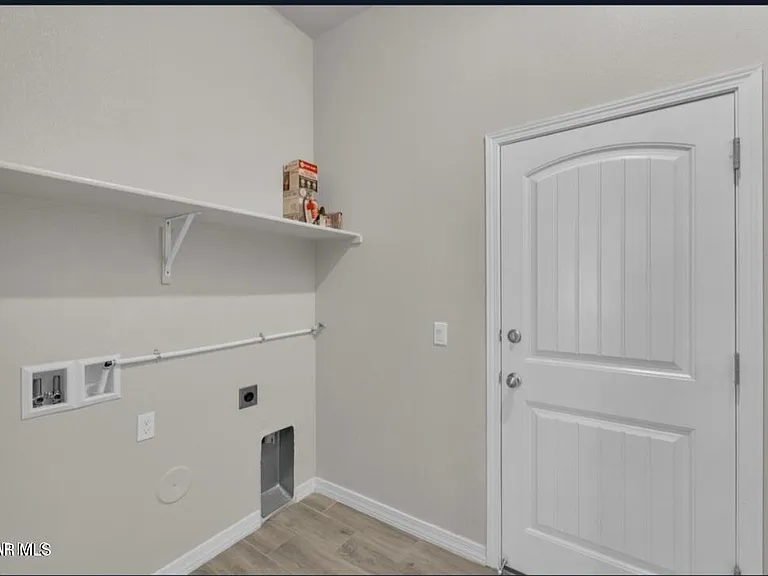 13729 Vista Lagos Ave — Photo 30