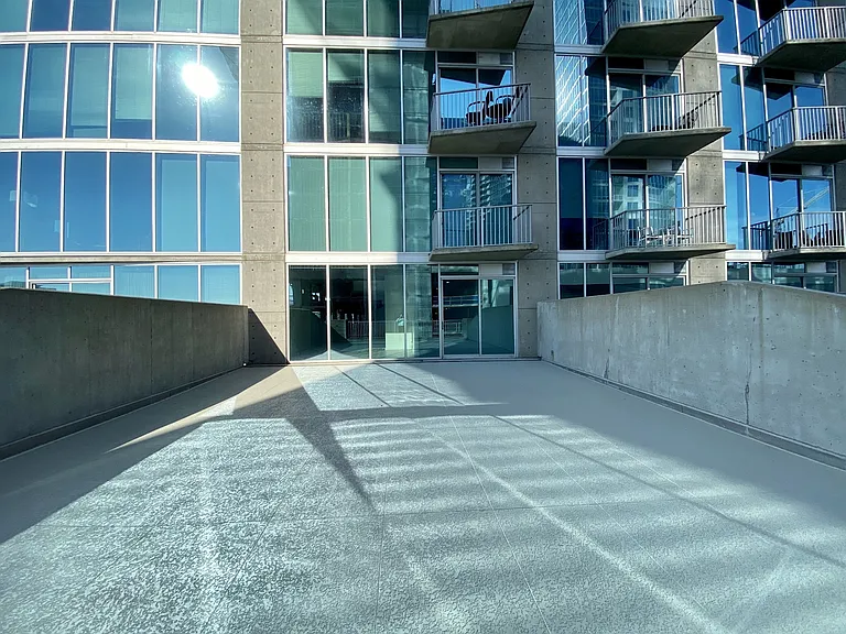 301 Demonbreun St #713 — Photo 36