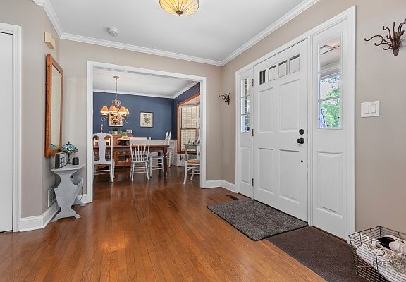2nd image of 1305 Dancer Ct