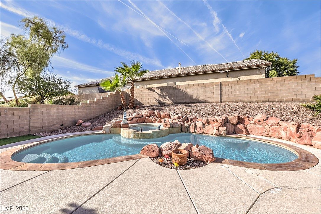 7617 Roop St, Las Vegas, NV 89131 | Zillow