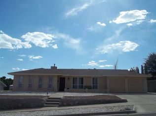 10724 Vista Lomas Dr, El Paso, TX 79935