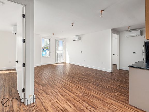5th image of 26-25 3rd St Unit 707B
