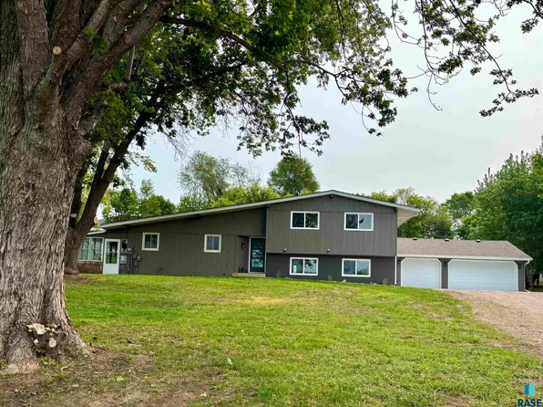 1000 N Six Mile Rd, Sioux Falls, SD 57110