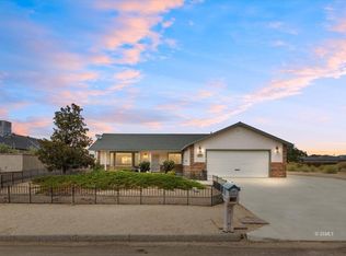 8421 Foxtail Pine Dr, Lake Isabella, CA