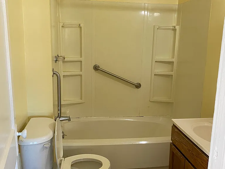 1623 Ridge Ave #B — Photo 15