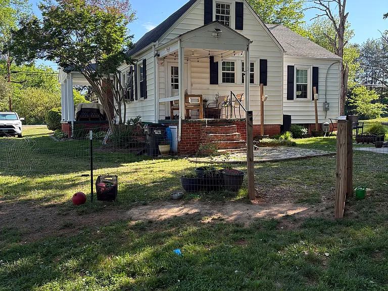 3917 Rock Branch Rd — Photo 2