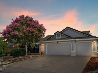 902 Calle Campana Ct, Roseville, CA 95747