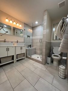 2719 E Houston St, San Antonio, TX, 78202