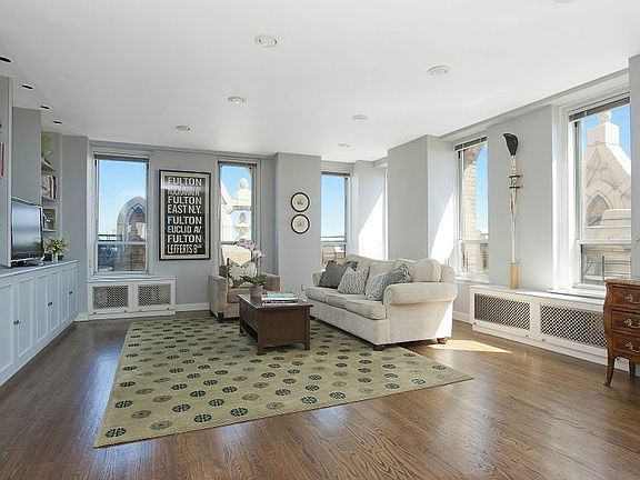 2nd image of 75 Livingston St APT 26