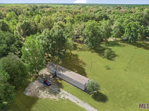 1907 Nesom Rd, Denham Springs, LA 70706