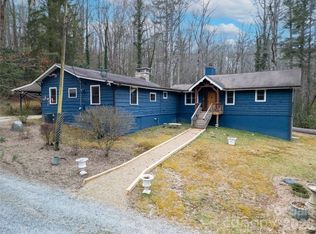 231 Cedar Ln, Brevard, NC 28712