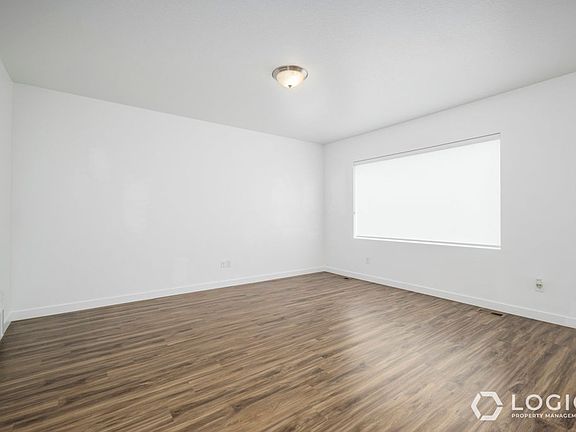 4th image of 14817 S Pele Ln